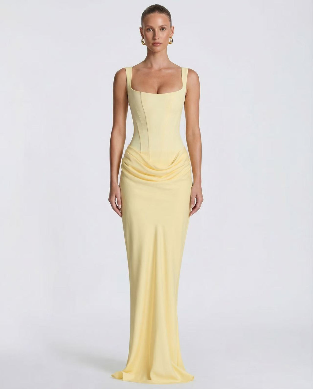 Sleev eless Back Bodyco